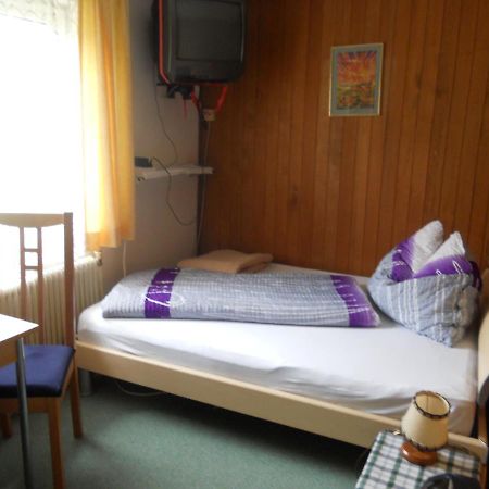 Haus Zur Linde Hotel วาไกรน์ ภายนอก รูปภาพ